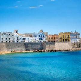 De Ostuni: Alberobello e Locorotondo com aperitivo da Apúlia