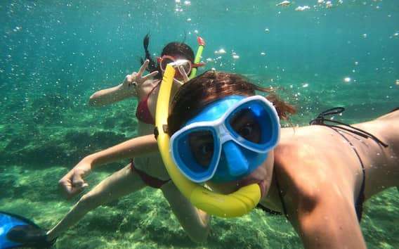Brindisi: Snorkeling from boat