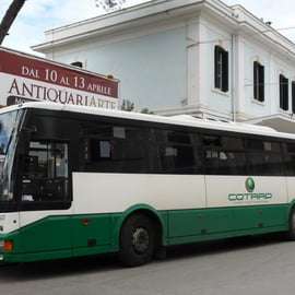 Brindisi airport : Shuttle bus to/from Lecce