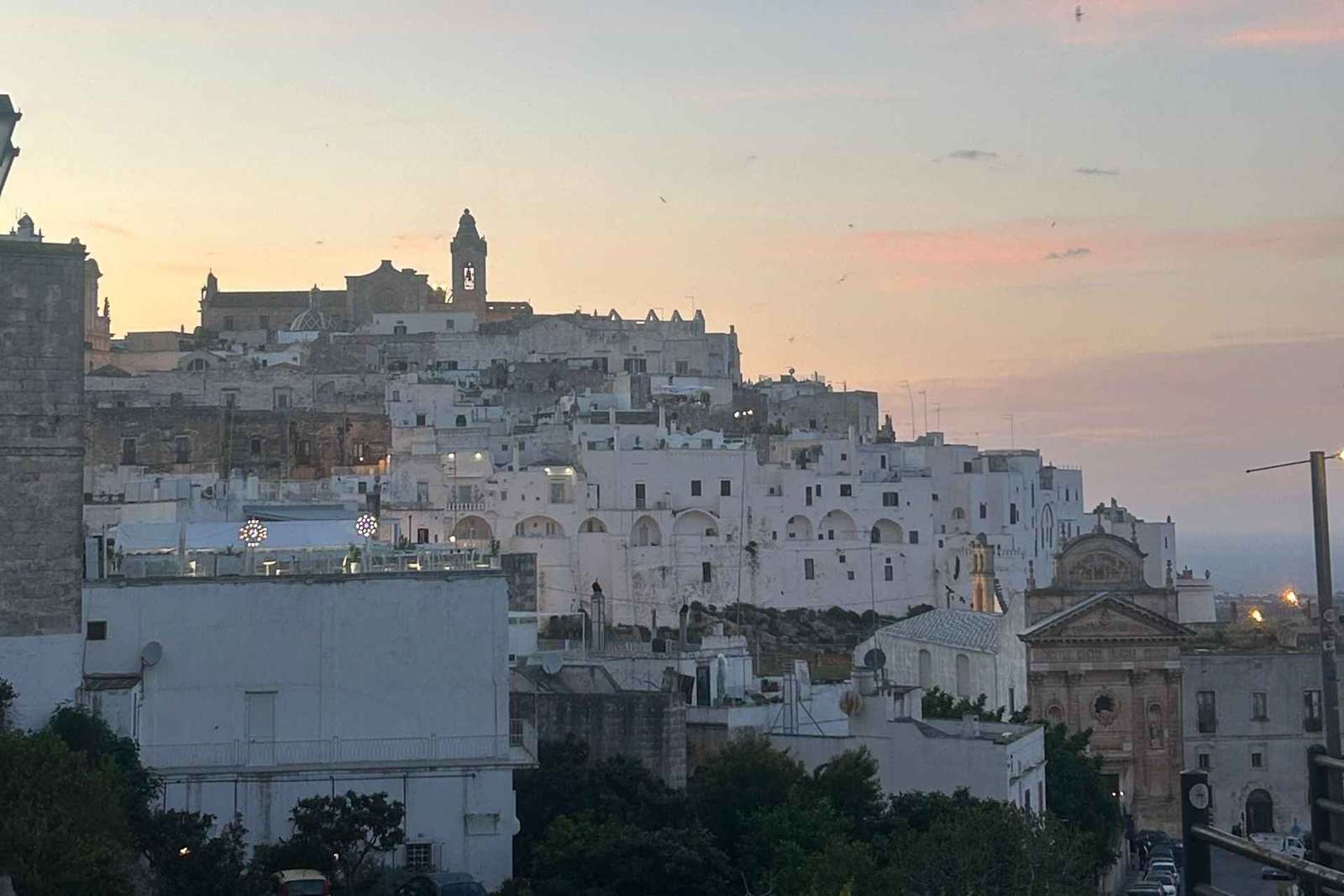 Ostuni : visite privée en tuk-tuk avec apéritif