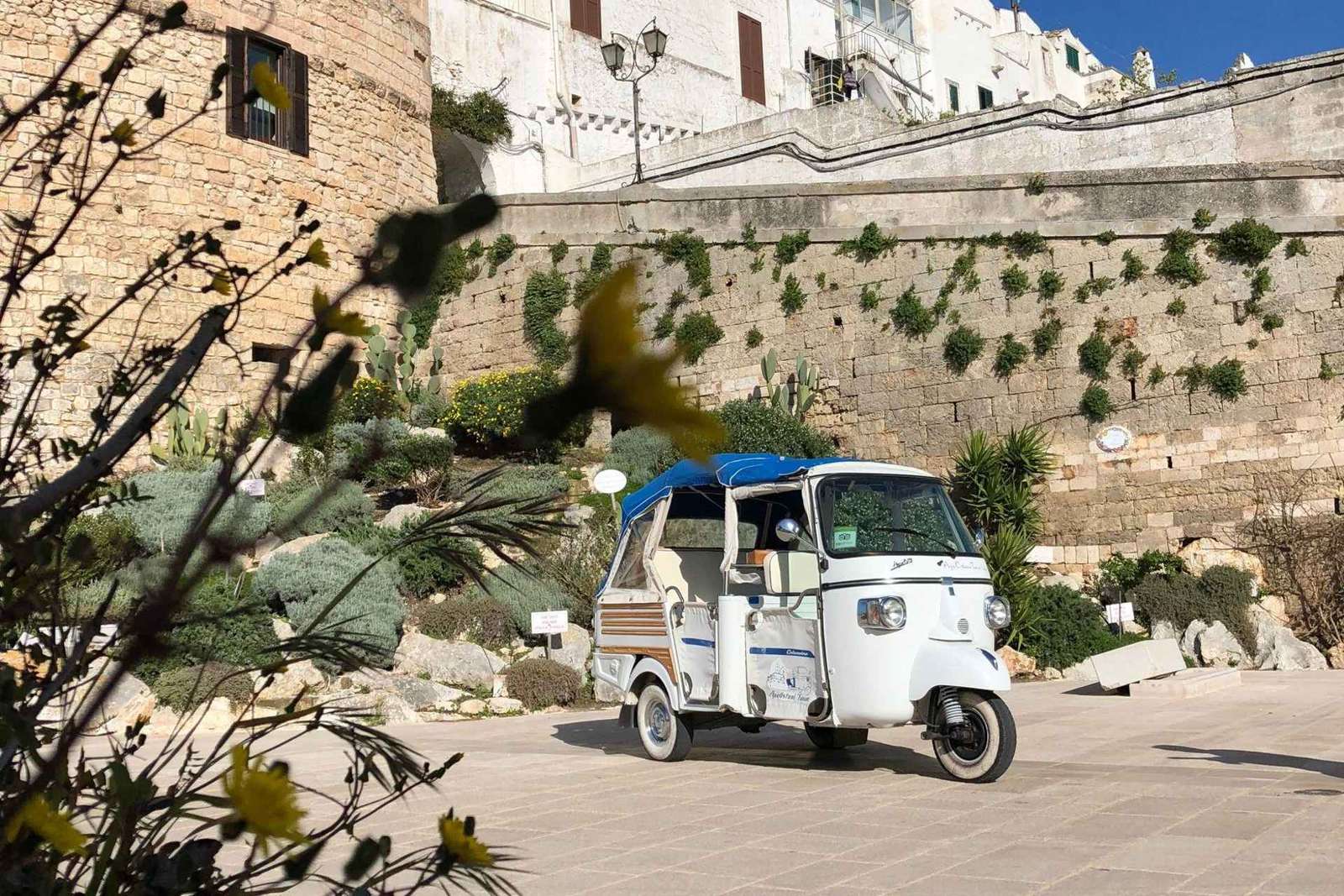 Ostuni: Passeio de Ape Calessino para descobrir a Cidade Branca