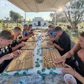 Brindisi: Corso di pasta con cena e degustazione olio extravergine