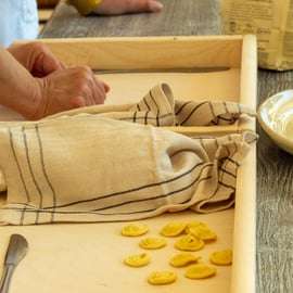 Ostuni: Orecchiette in a farmhouse - pasta making and tasting
