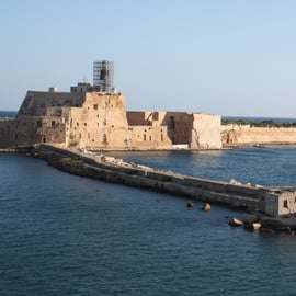 Brindisi: Castello Alfonsino Transfer + Eintrittskarte + Audioguide Brindisi