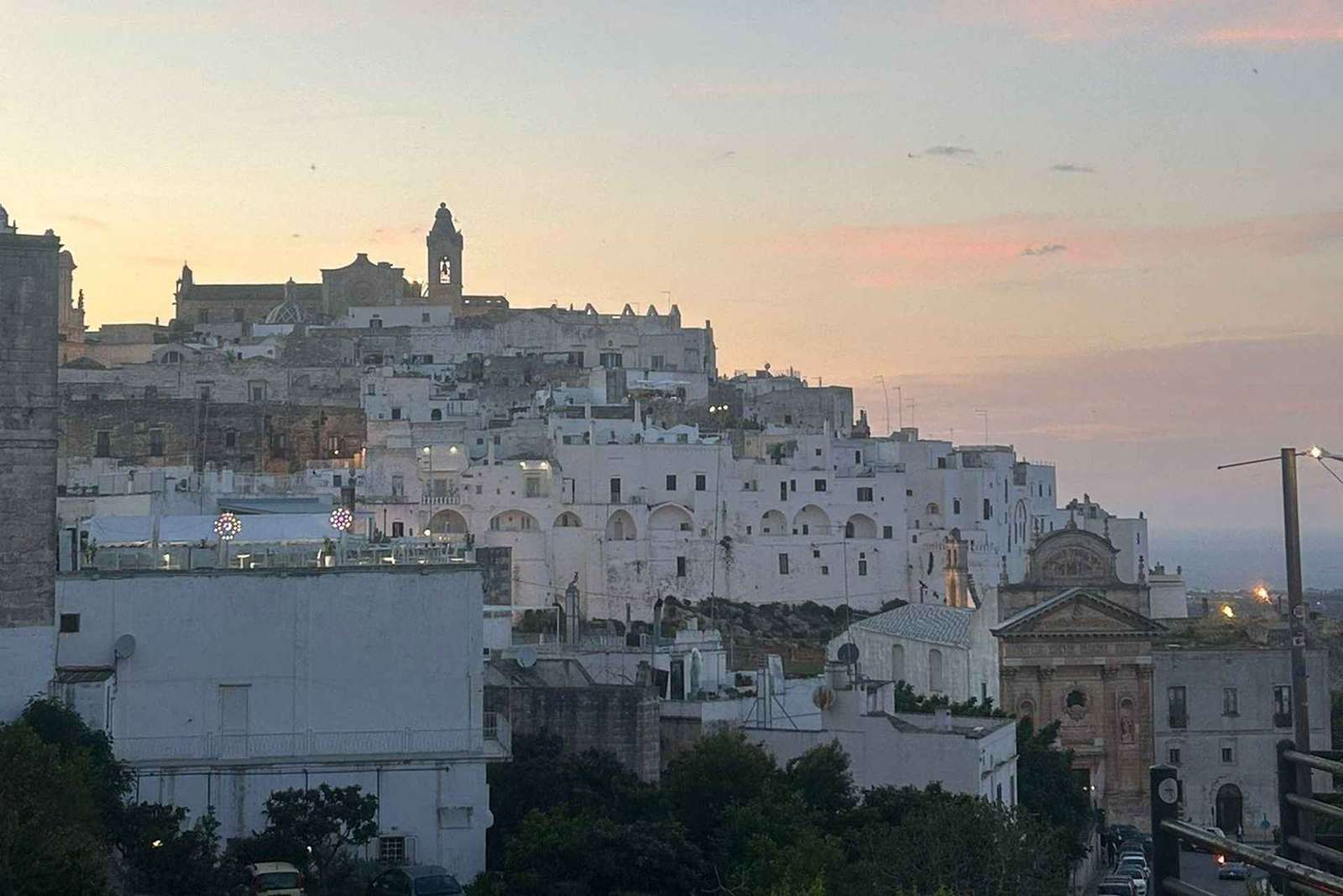 Visite privée en tuk-tuk du centre historique d'Ostuni