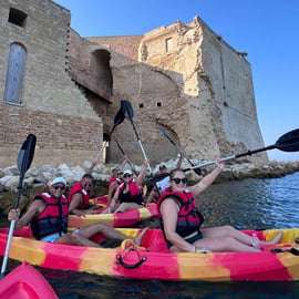 Brindisi: Geführte Kajaktour mit Schnorcheloption