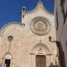 Ostuni: audioprzewodnik po mieście + degustacja oliwy Evo