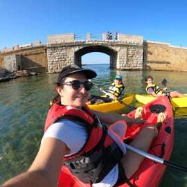 Brindisi: 2 Stunden Kajak oder Stand Up Paddle mieten