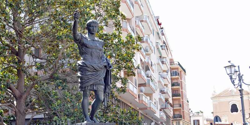 Statue of Caesar Augustus Octavian