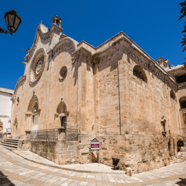 Ostuni: tour privato a piedi della città con guida locale